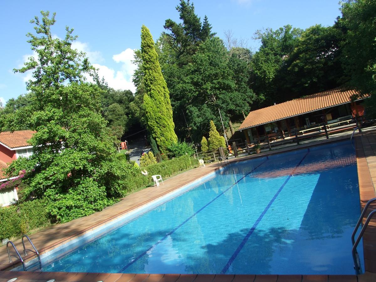 Bungalow Camping Los Manzanos ซานตา ครูซ เด โอเลรอส ภายนอก รูปภาพ